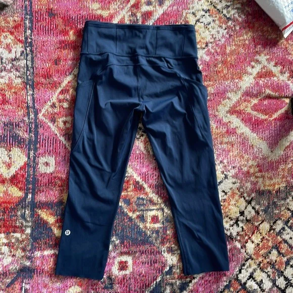 Lululemon Fast & Free Crop II 19” Non-Reflective In True Navy Size 6 - Picture 9 of 11